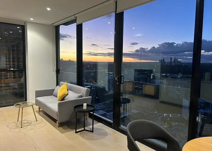St Leonards 1 Bed Prime Location & Views
