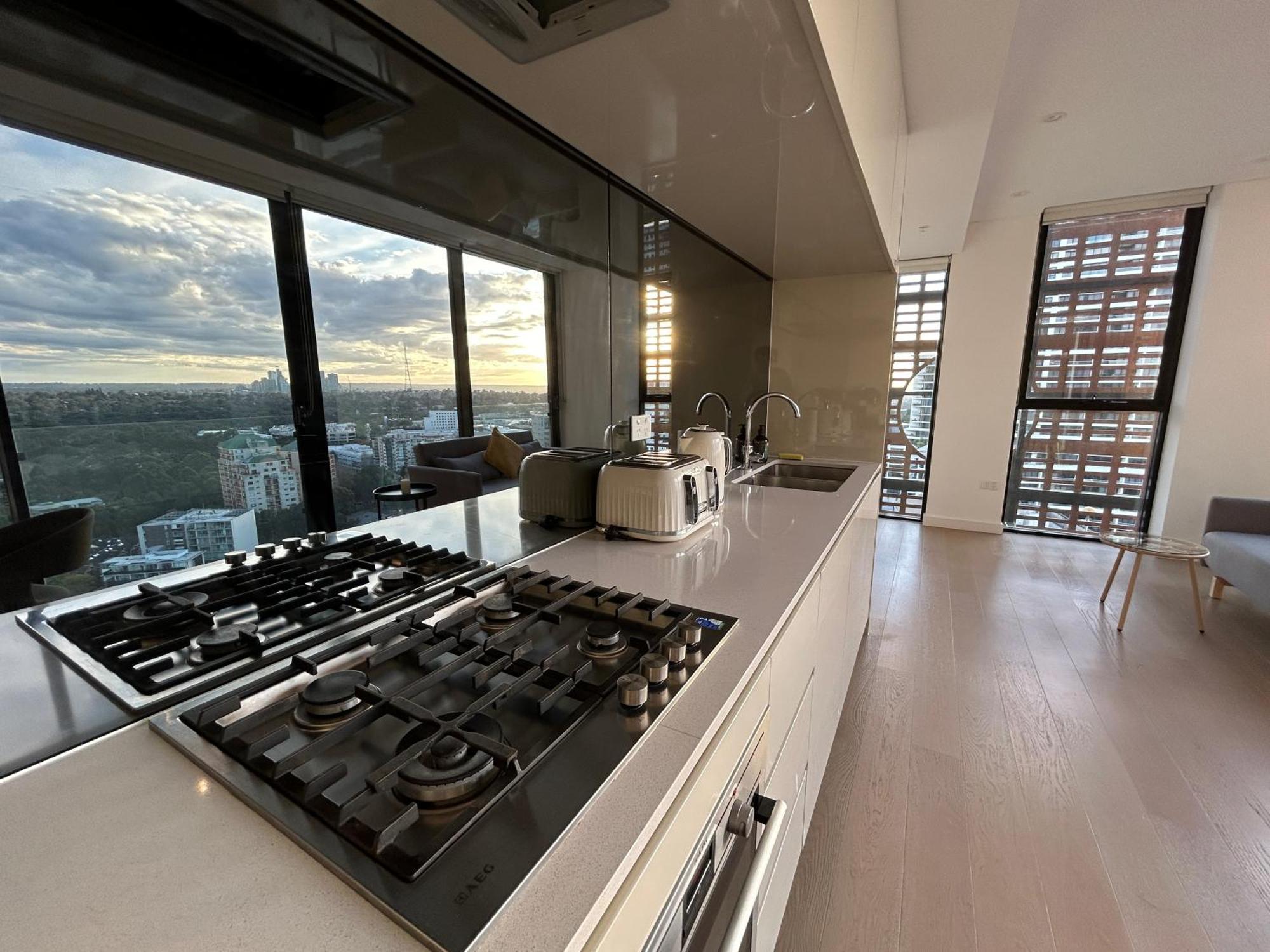 Apartment St Leonards 1 Bed Prime Location & Views Sydney